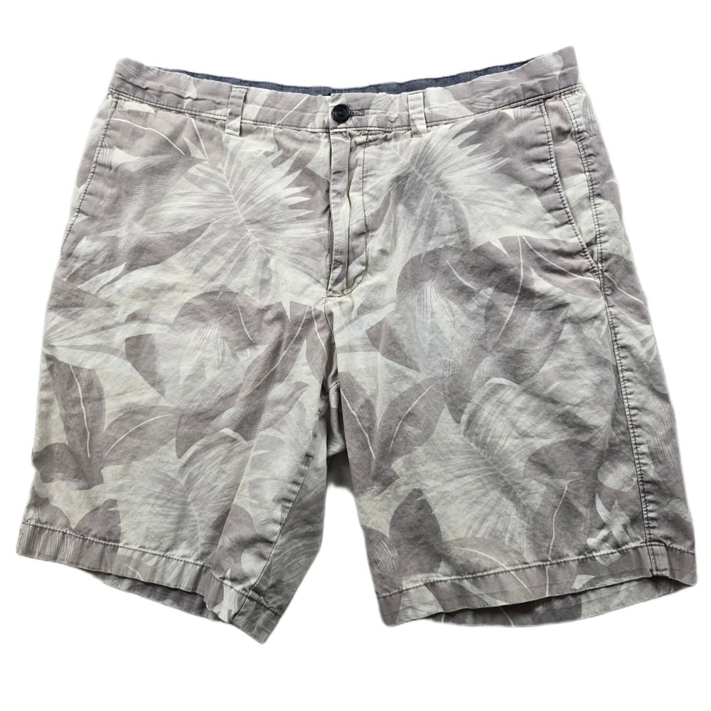 Banana Republic Chino Shorts Mens 35 Gray Cotton Tropical Leaf Print Casual